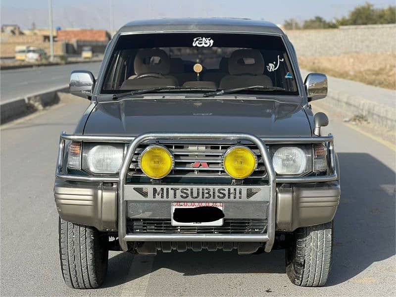 Mitsubishi Pajero 1995 3