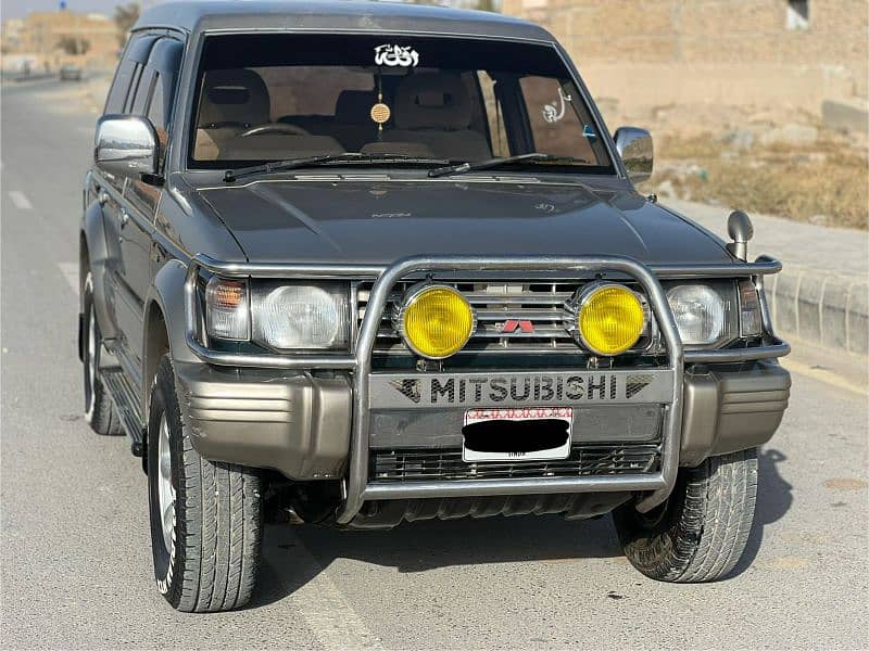 Mitsubishi Pajero 1995 7