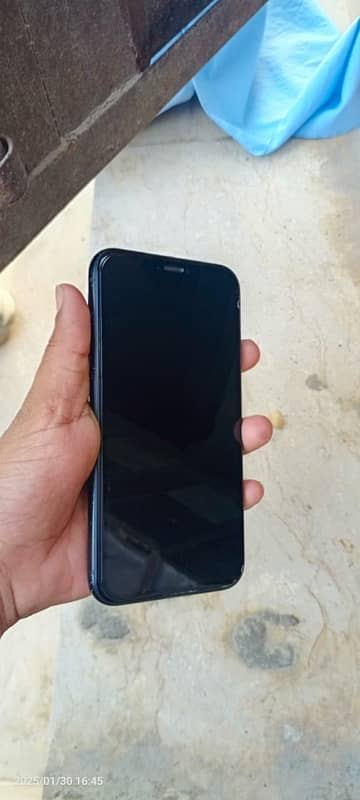 i phone xr 64 gb 2