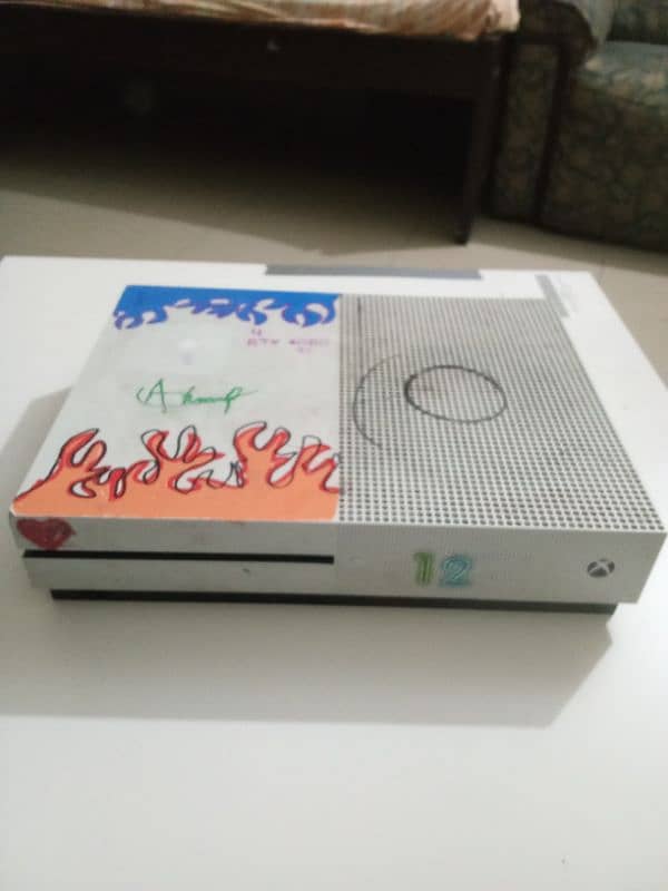 Xbox one s console gaming 2020 0