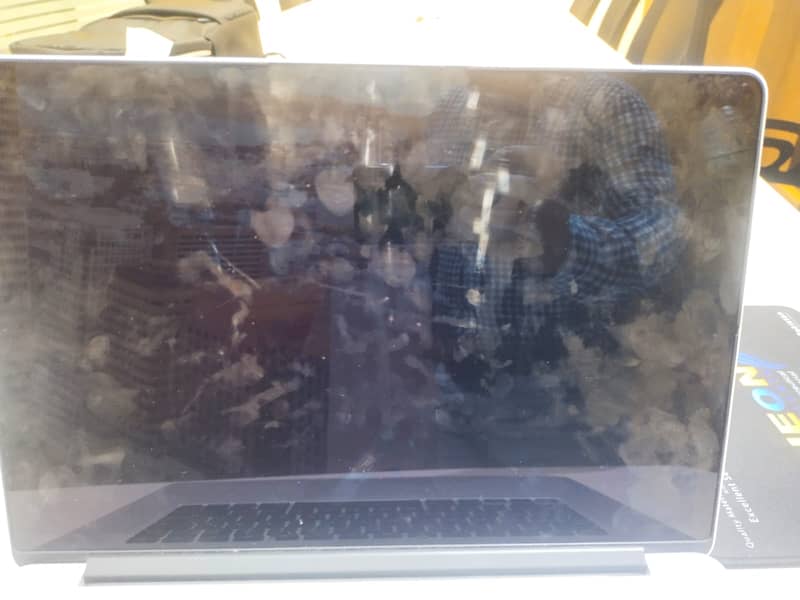 MAC BOOK PRO 2013 1