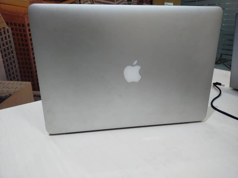 MAC BOOK PRO 2013 2