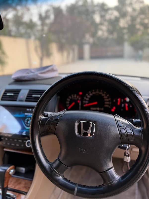 Honda Accord 2005 3