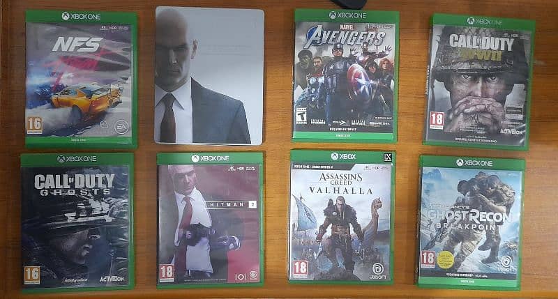 6 Xbox One Game Discs 0