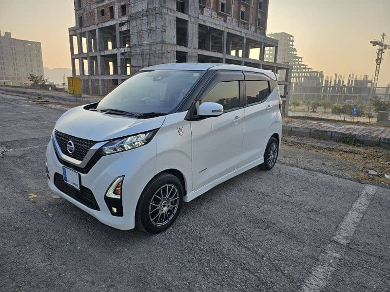 Nissan Dayz Highway Star 2020 3