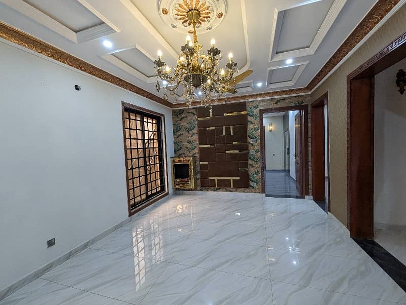 10 Marla Corner House Double Storey Spanish Style Stylish House Available For Sale In Tariq Garden Lahore With Original Pics 10