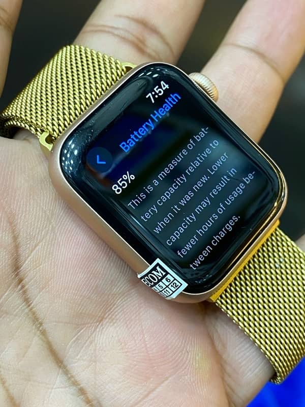 APPLE WATCH SERIES 5 3