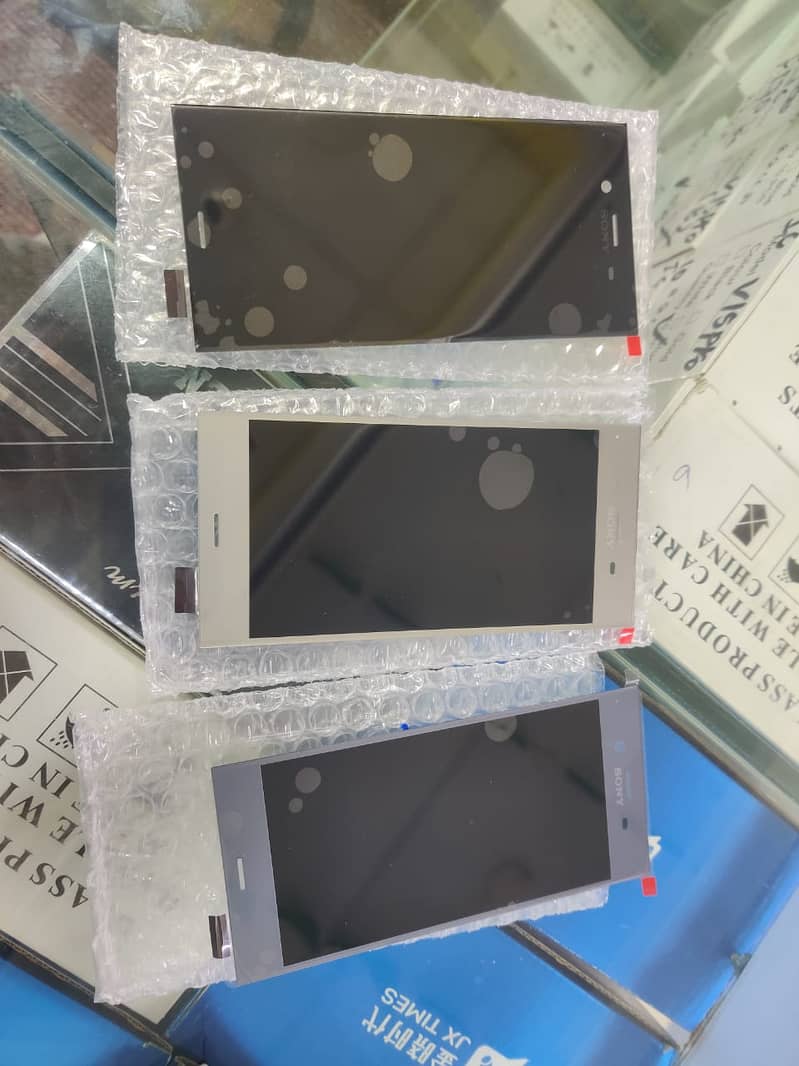 Sony Xperia XZ1 LCD Display Panel 5