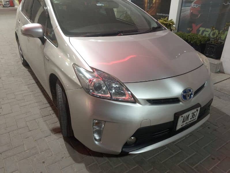 Toyota Prius 2013 1