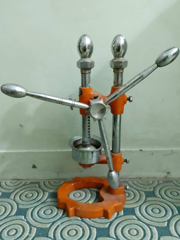 Manual juicer for musammi or kinno 2