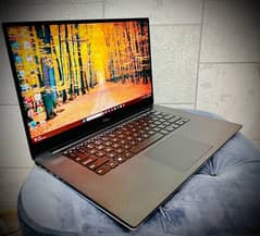 Dell Xps 15 i5 8th Genration With H processor