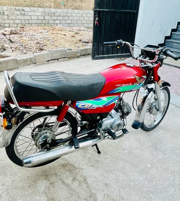 HONDA CD 70  urgent sale 03408101782 whatsapp 1