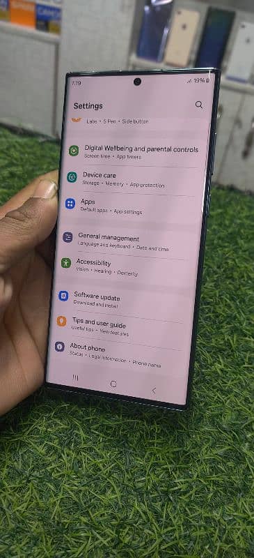 Samsung S22 ultra_new condition 3