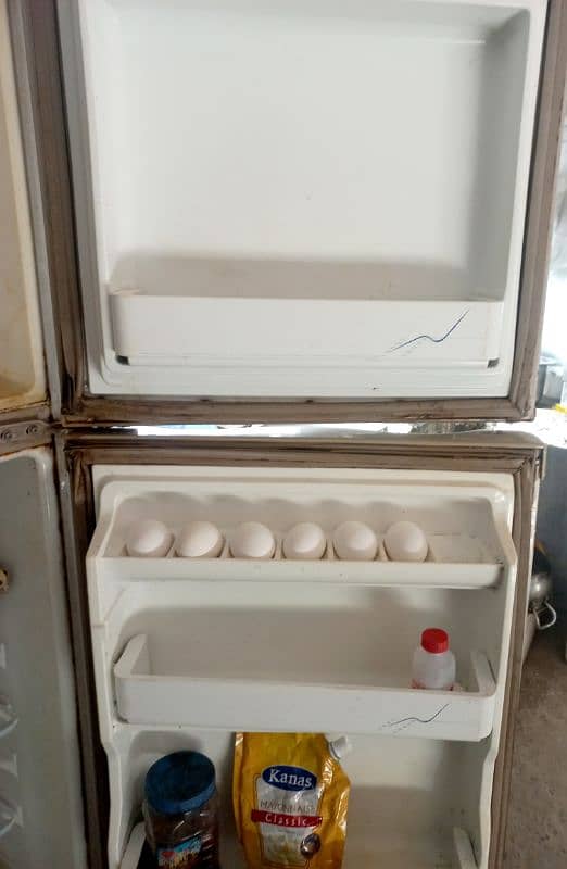 dawalance fridge midum siz for sale 6