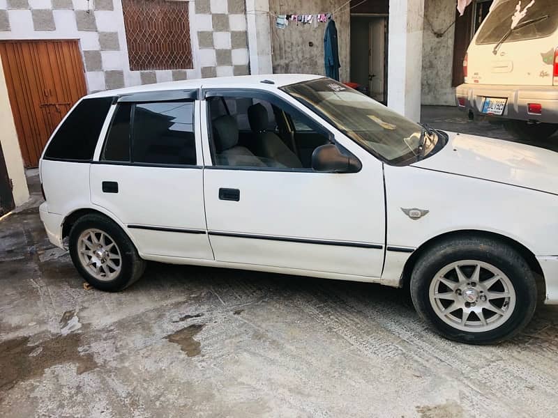 Suzuki Cultus VXR 2001 12