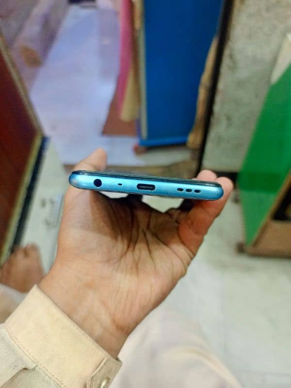 Realme 9i 6/128 3