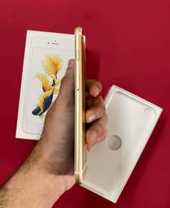 I phone 6s plus 128GB My Wahtsapp Number 0328/9441242