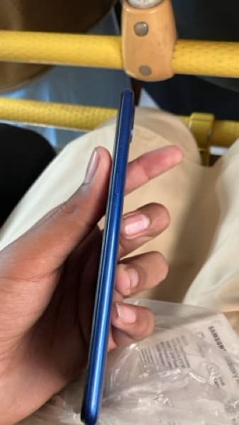 Samsung a10s With Box 2/32 No Open No Repair 3