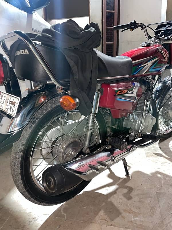 Honda 125 2023 5