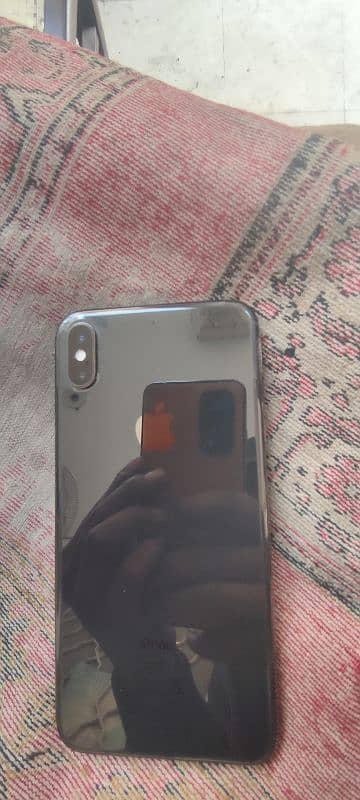 iphone xs max 64gb pta approved 4