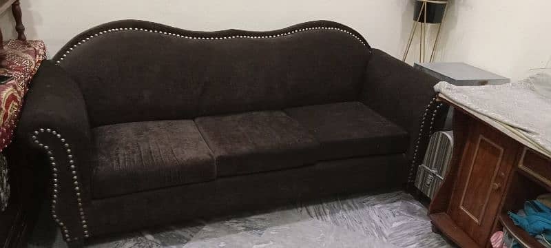 diamond sofa 2