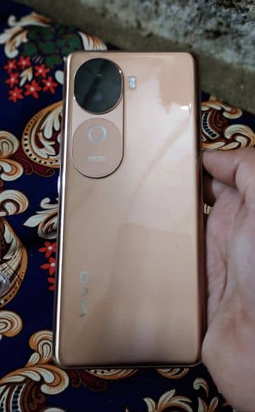 Vivo v40e 0