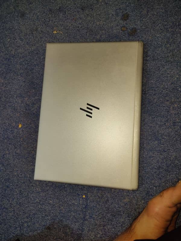 HP elitebook Core i5 8th generation 16/256 1