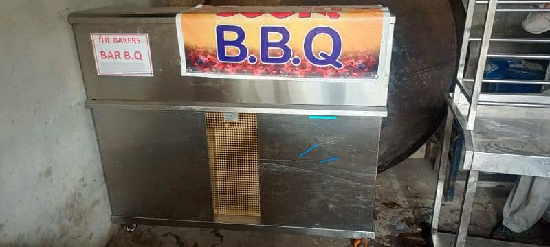 bar b q euipement. 8