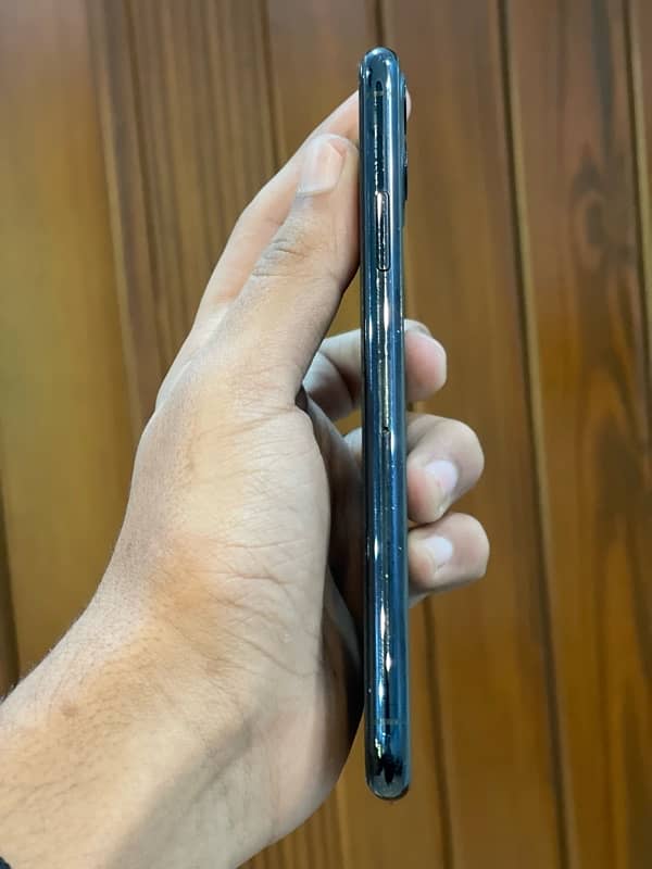 iPhone 11 Pro Max PTA Approved 4