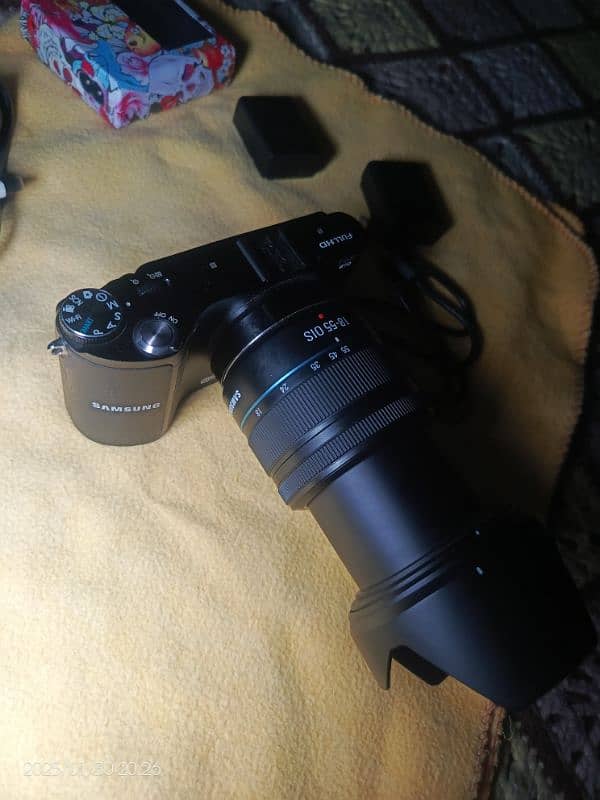 samsung NX210 3