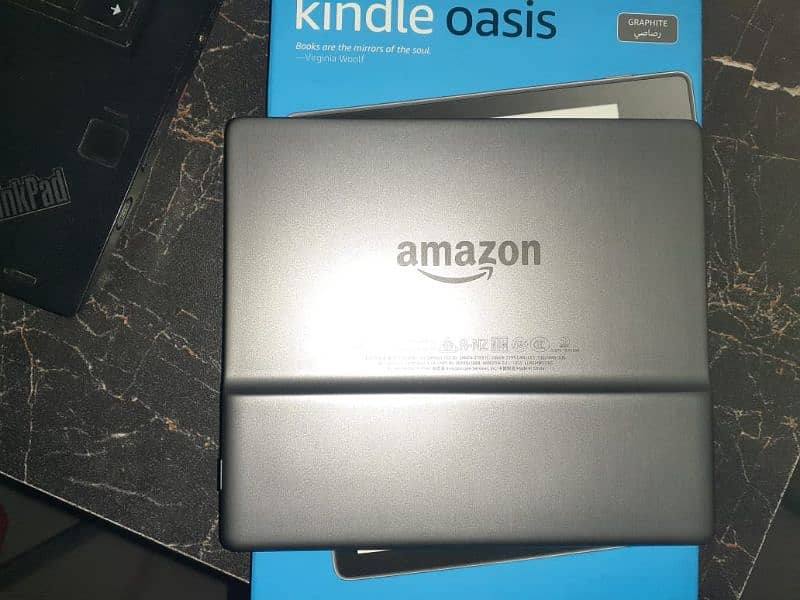 Kindle Oasis by Amazon (10th Generation) 7-inch Screen Size 0