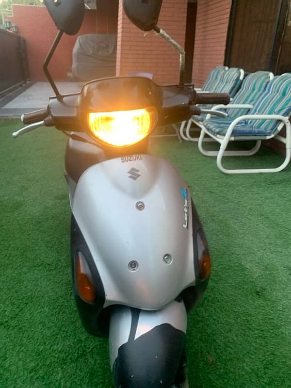 SUZUKI SCOOTER JAPAN IMPORT 1