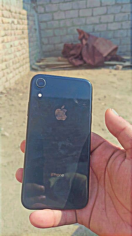 iphone XR 0