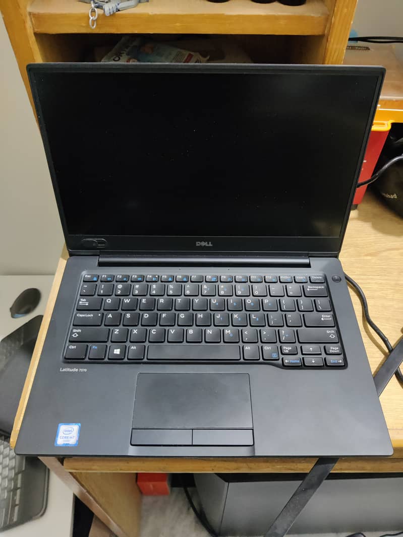 Super Sleek - Dell Latitude 7370 0