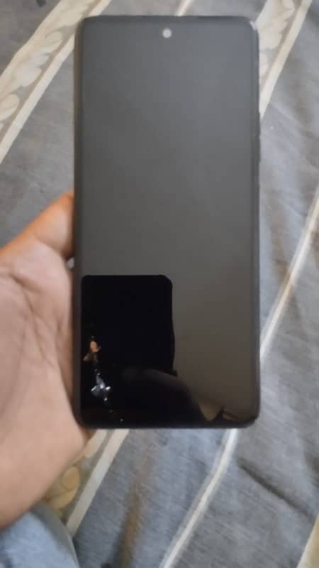 tecno pova 2 condition 10/10 with box and charger 0