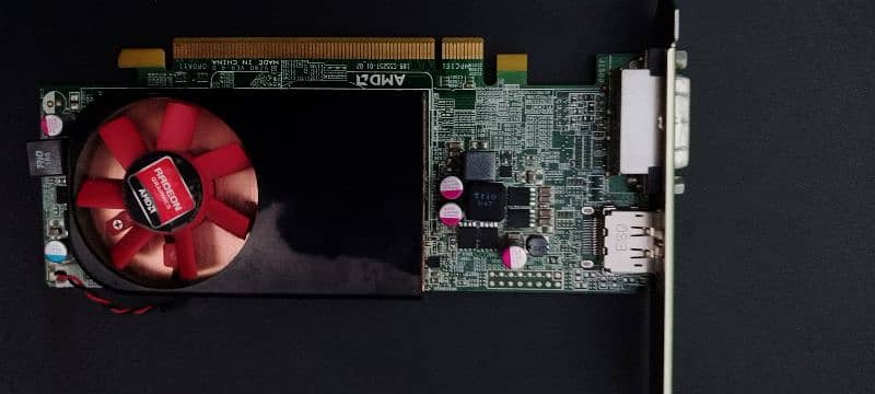 2gb graphic card 0