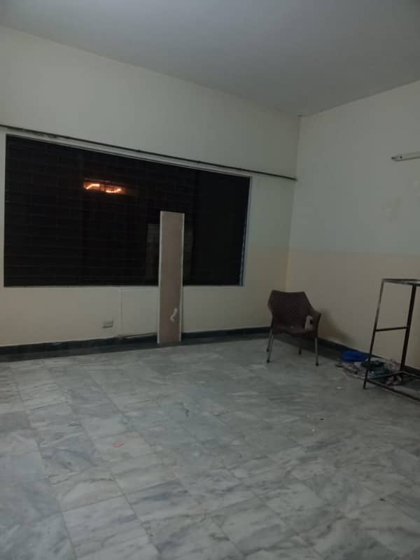 upper floor for rent in satellite town 6