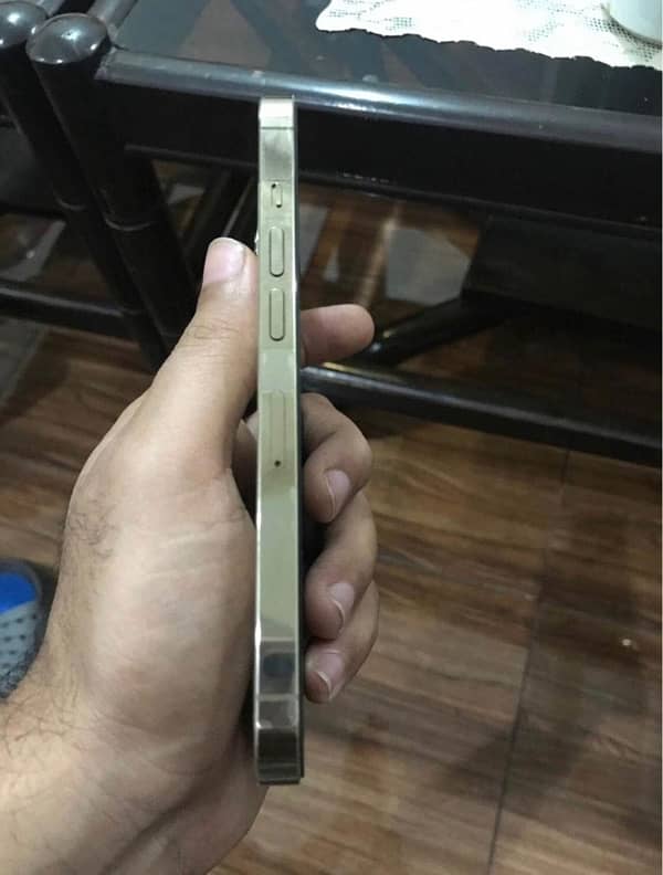 iPhone 13 Pro jv  Battery genuine part Golden colour 1