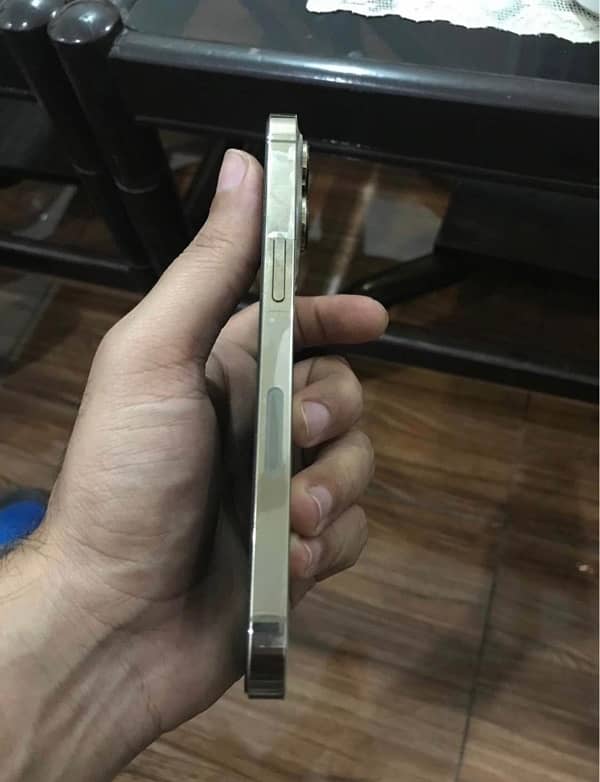 iPhone 13 Pro jv  Battery genuine part Golden colour 3