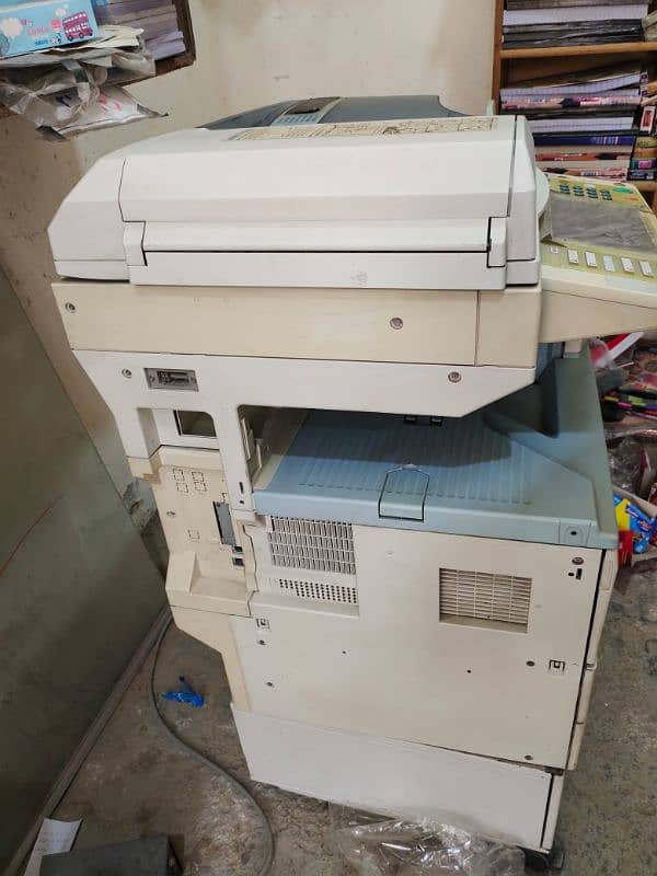 2851 richo photo copy machine 0