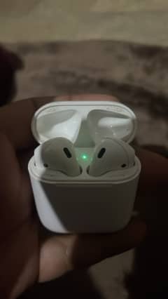 Apple Airpods 1st Generation