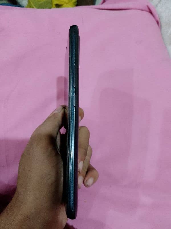 Infinix hot 9 play Non PTA Urgent sale 3/32GB All OK 2