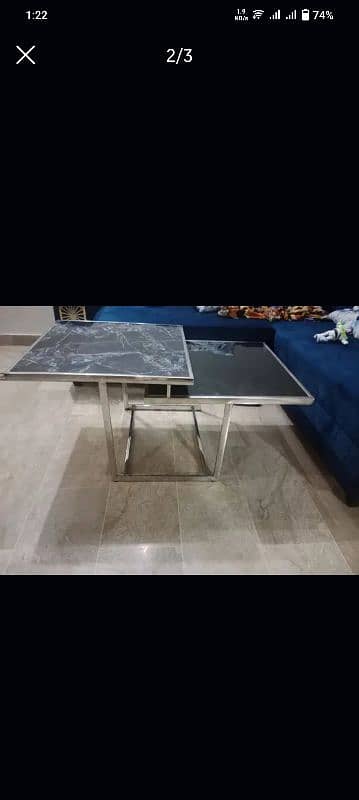 Modern Center table black and silver Excellent condition 1