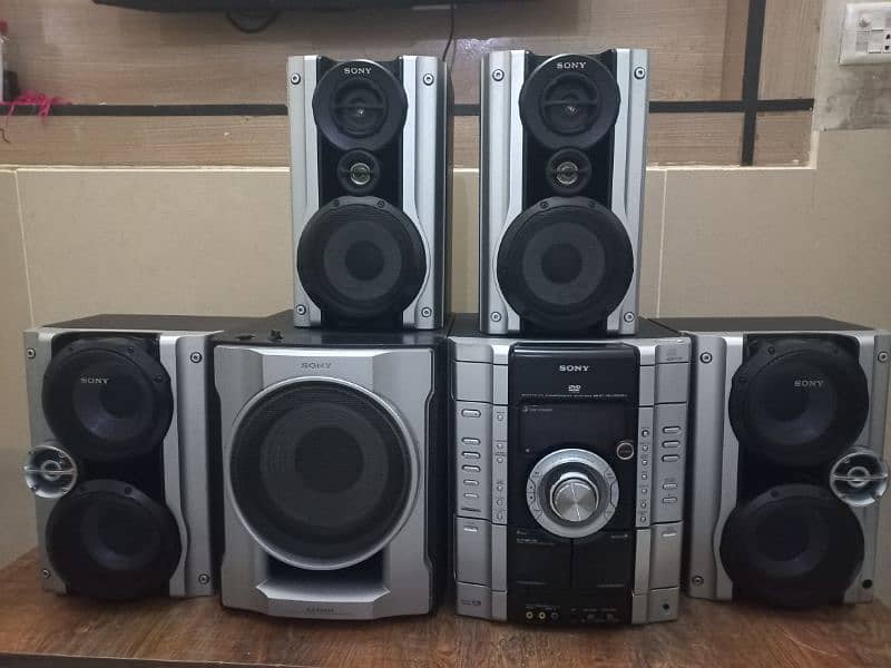 Sony woofer system 10 by 10 condition A1 condition 0