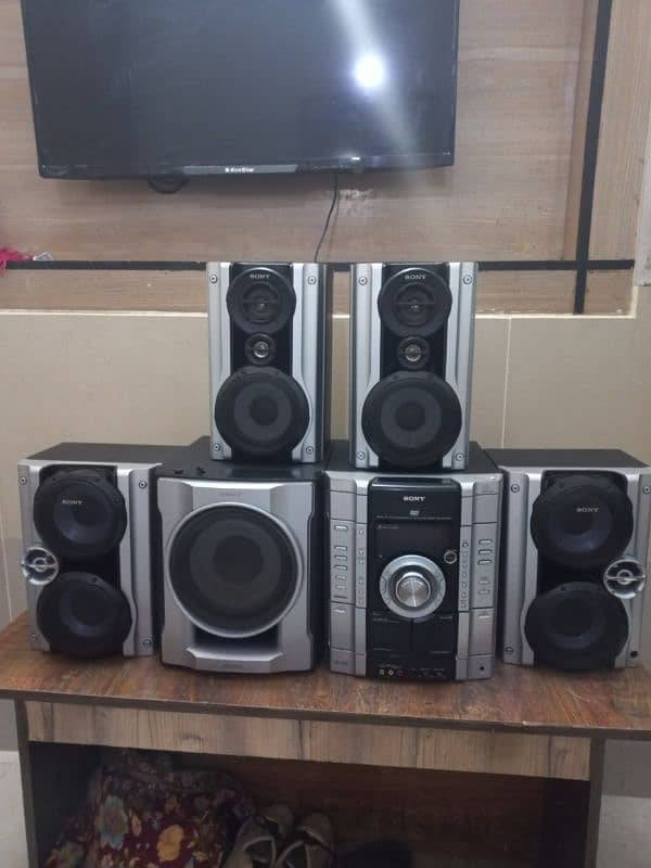 Sony woofer system 10 by 10 condition A1 condition 1