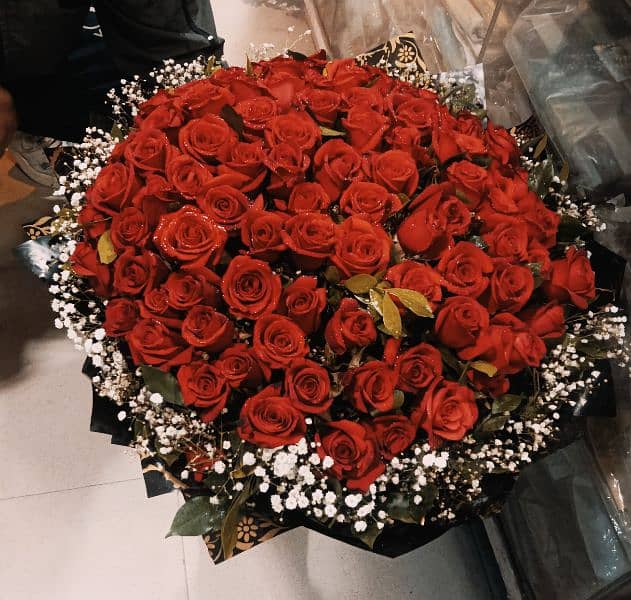 Valentine day Gift,Teddy Gift, Flowers bouquet available 3