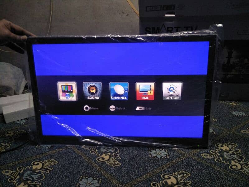 24 Inch' China LED,New with Box. 4