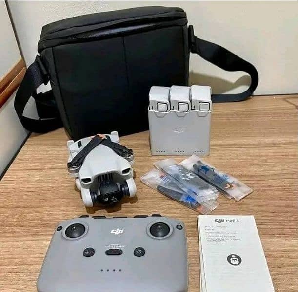 Drone DJI mini 3 complete box 0