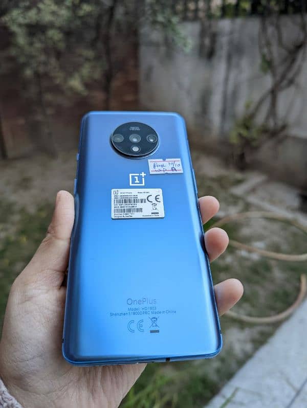 One Plus 7t. . . water pack. . . Global dual sim approved. . . 90 fps 1