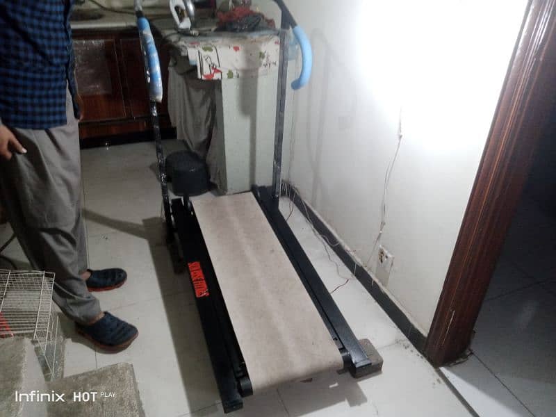 Treadmill for sale new condition 1